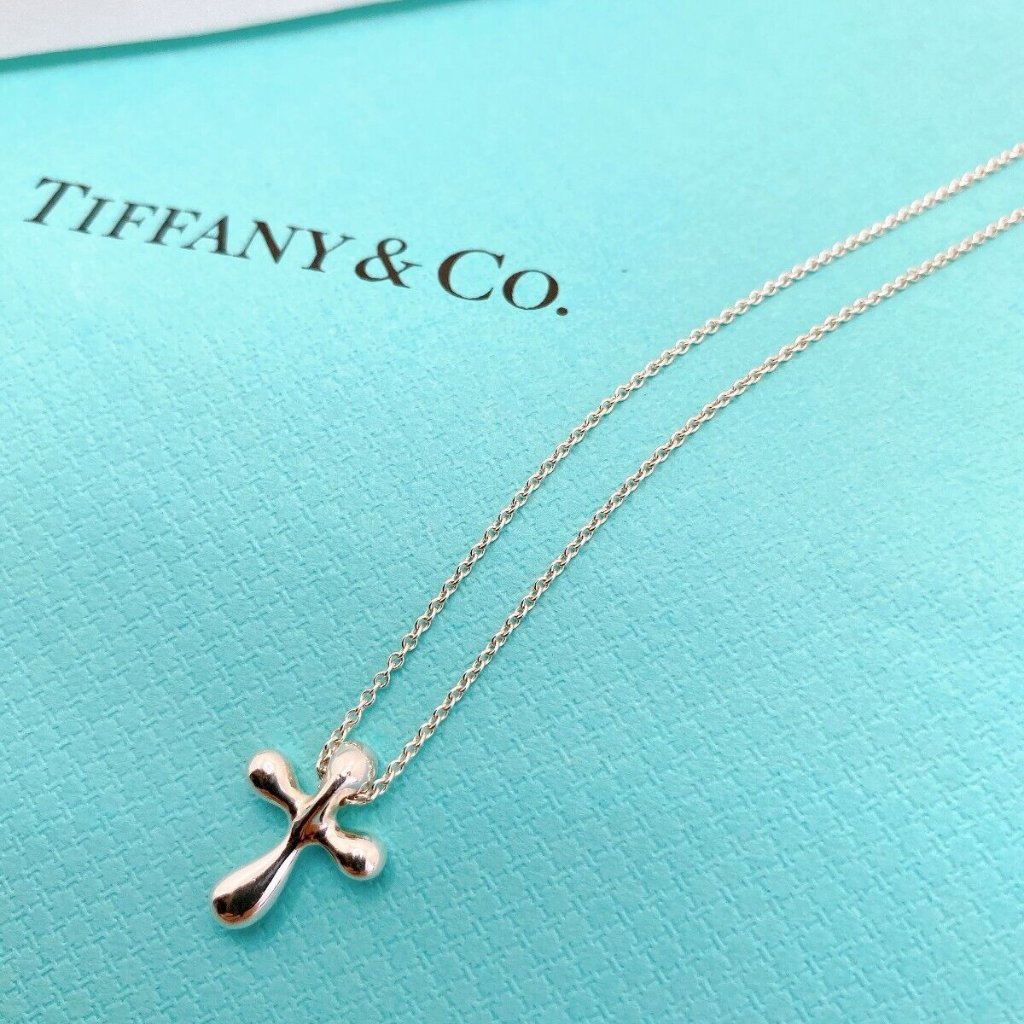 Elsa peretti crucifix pendant discount